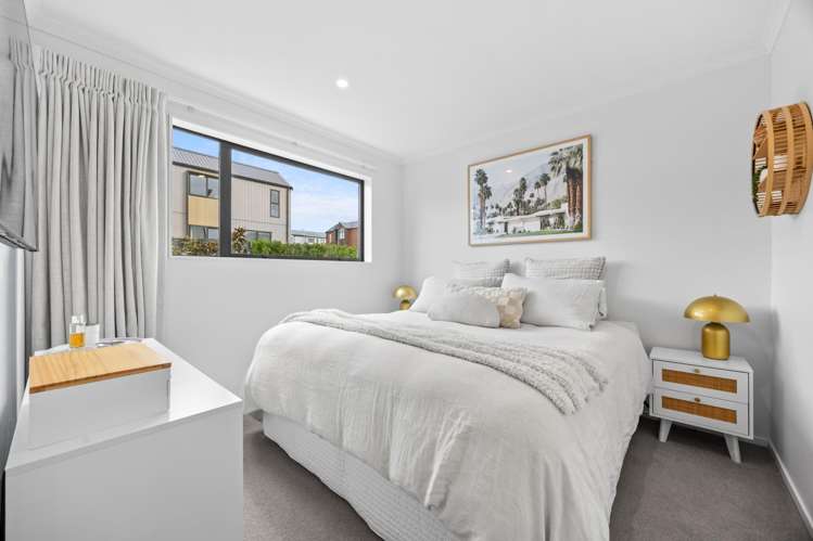 2/73 Hobsonville Point Road Hobsonville_6