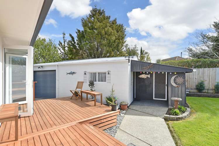 7 Barclay Place Burwood_26