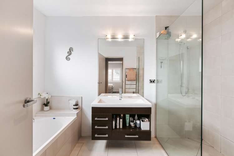 118 Fourteenth Avenue Avenues_16