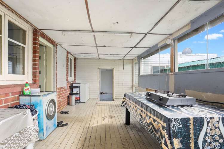 1/11 George Street Mangere East_11