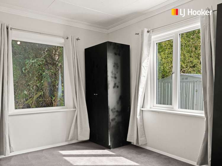 146 Sidey Street Calton Hill_14