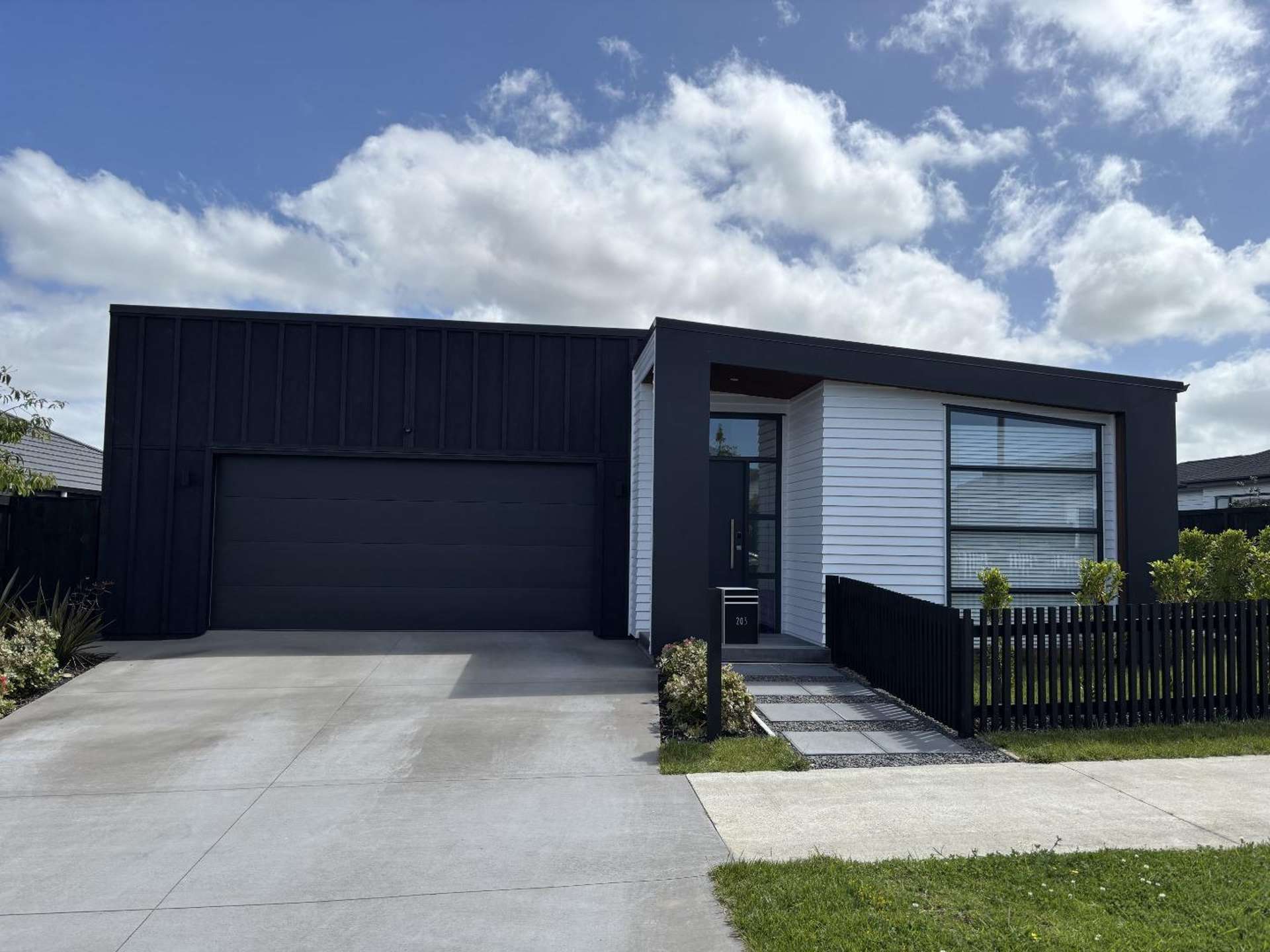 203 Ahutoetoe Road Milldale_0