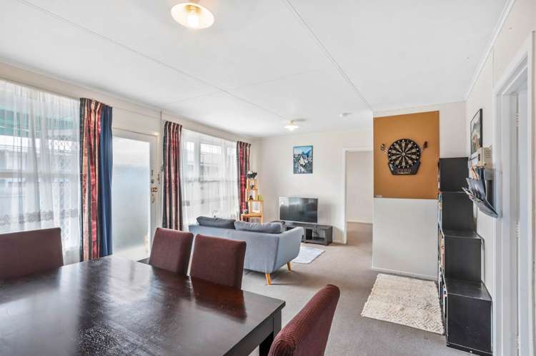 2/84 Portage Road New Lynn_6