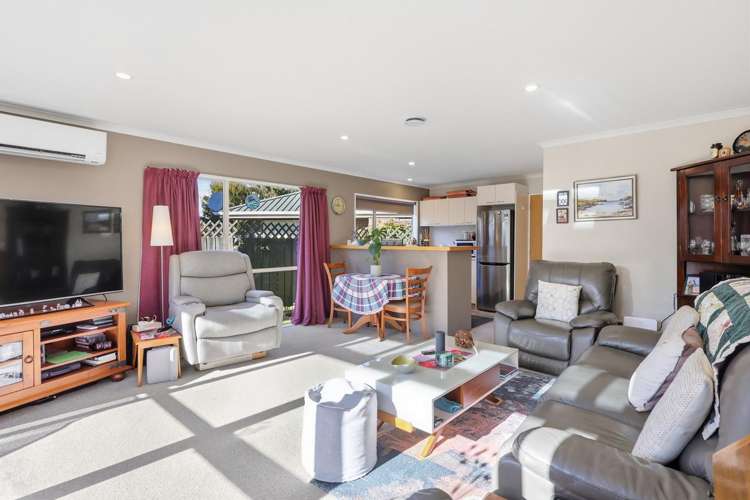 C/35 Eastbourne Street Caversham_5