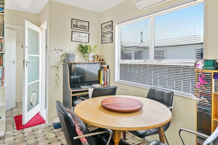 2/61 Leicester Street Stoke_7