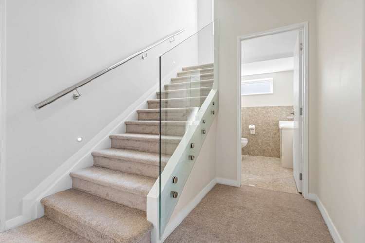 7 Bruckless Drive Flat Bush_5