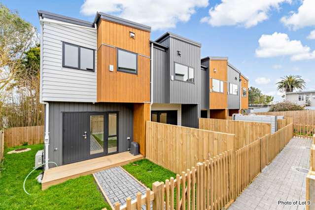 Corner Unit - Extra Windows, More Sunlight  $575k
