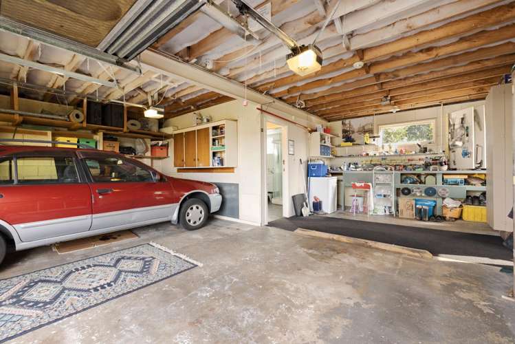 15 Lloyd Street Parkvale_20