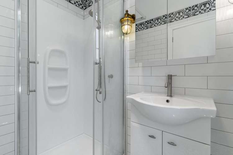 2b Herbert Street Riverton_10