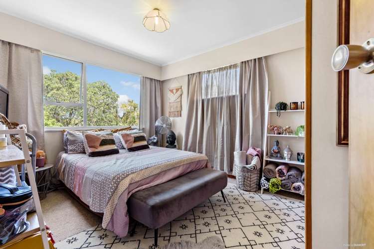 25 Taitua Drive Te Atatu South_10