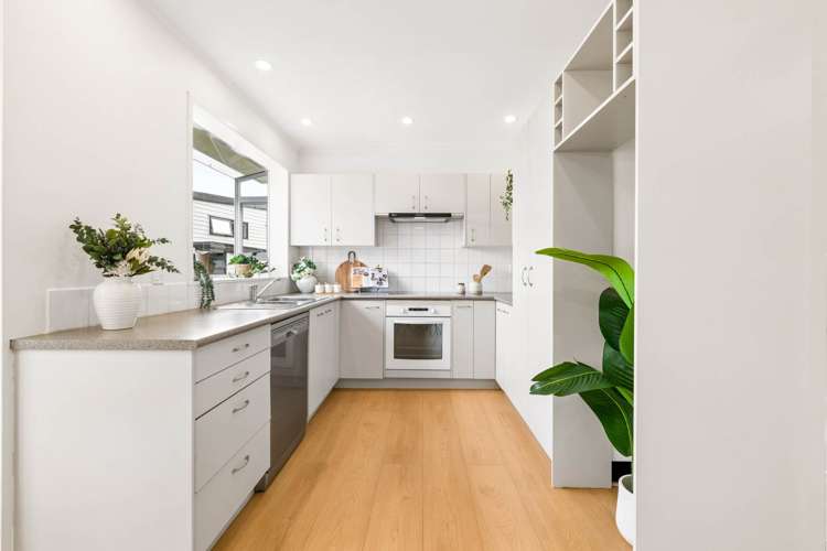 1/27 Vincent Street Howick_11