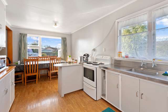 244 Horndon Street Darfield_3