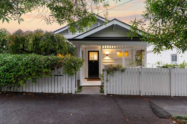 Jones Architects-Designed family masterpiece
