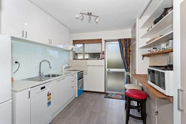 2/30 Garvins Road Hornby_2