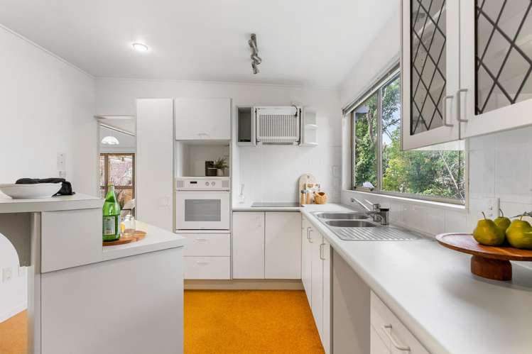 21A Sheridan Crescent Trentham_13