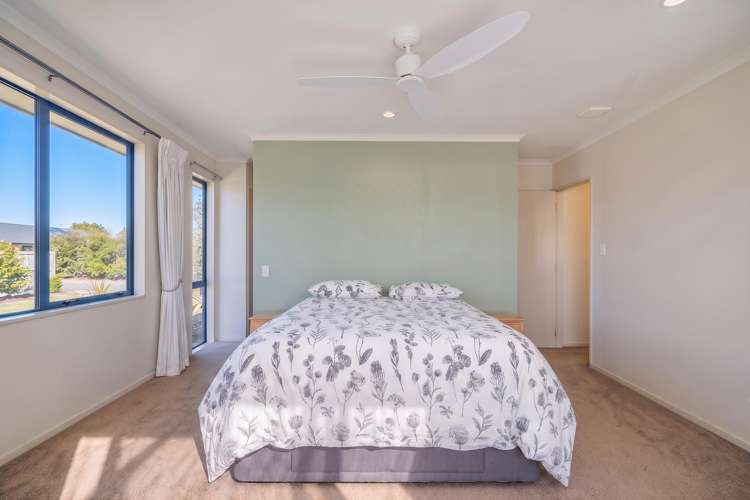 21 Charles Green Drive Cooks Beach_13