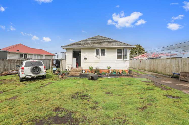 33 Bellingham Crescent Fordlands_14