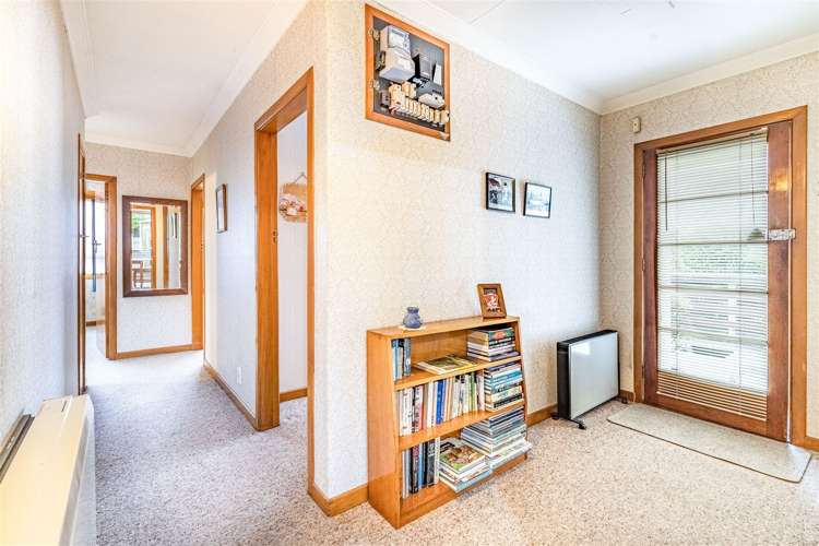 219 Crawford Street Glengarry_11