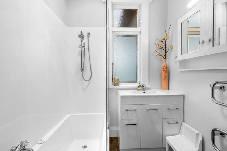 387 Tweed Street Georgetown_22