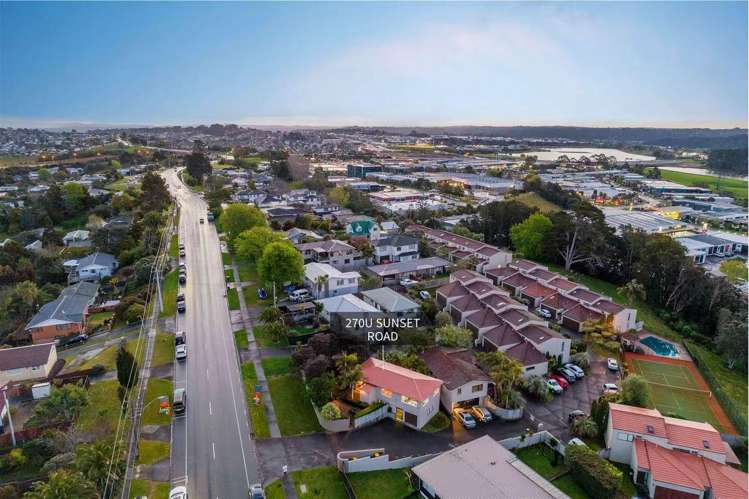 U/270 Sunset Road Windsor Park_13