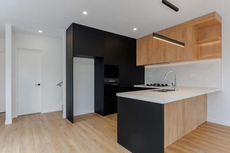 80E Tukutata Crescent Milldale_4