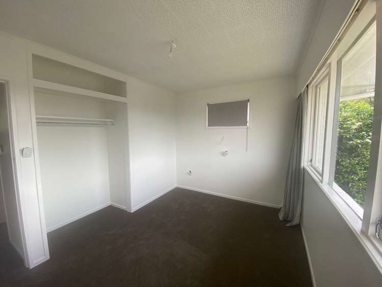 27 Tawa Street Hilltop_12