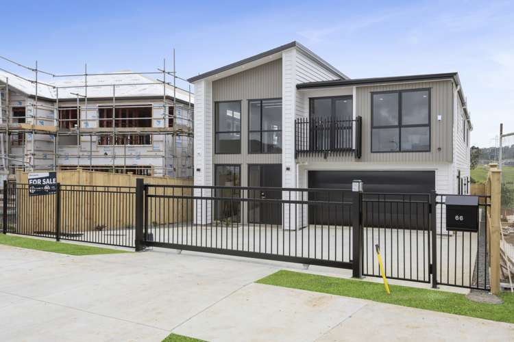 66 Koromeke Street Flat Bush_36