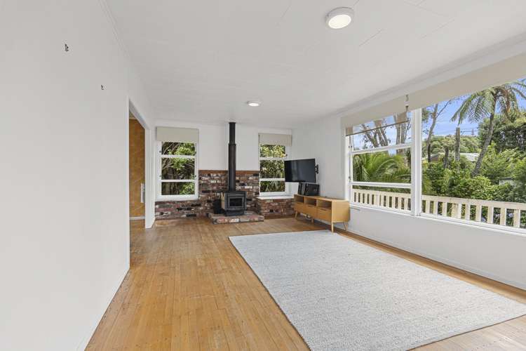 52 Pitcairn Street Oakura_3