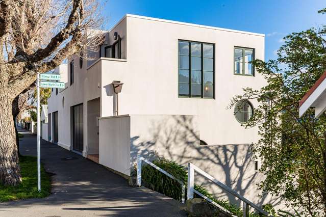 CONVENIENT & SPACIOUS - CENTRAL KELBURN