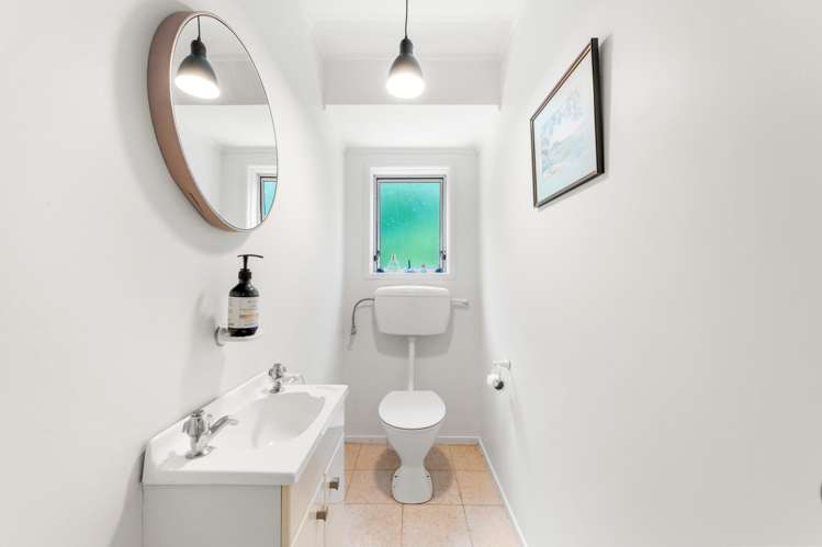 12B Rossmore Terrace Murrays Bay_17