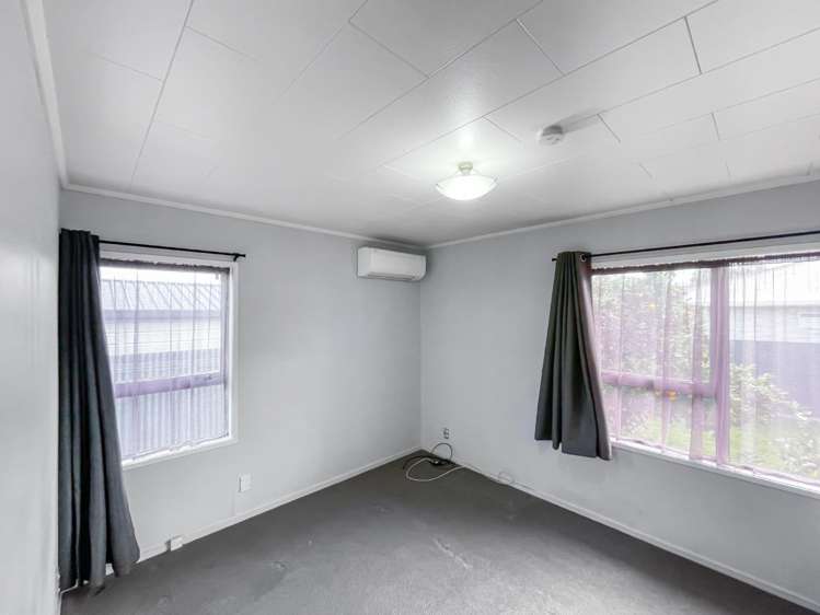 803A Avenue Road East 10482_13