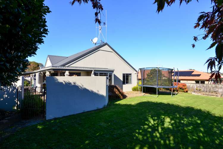 21 Ayrshire Drive Grandview Heights_19