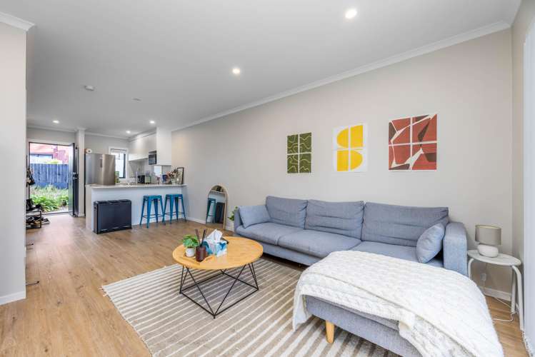 51/125B Metcalfe Road_3