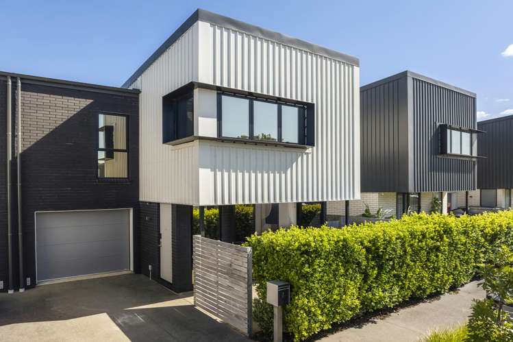 7 Kikorangi Lane Mt Wellington_25