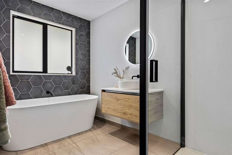 53 Westpark Boulevard Rangiora_13