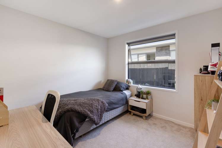 76 Puhirake Crescent Pyes Pa_24