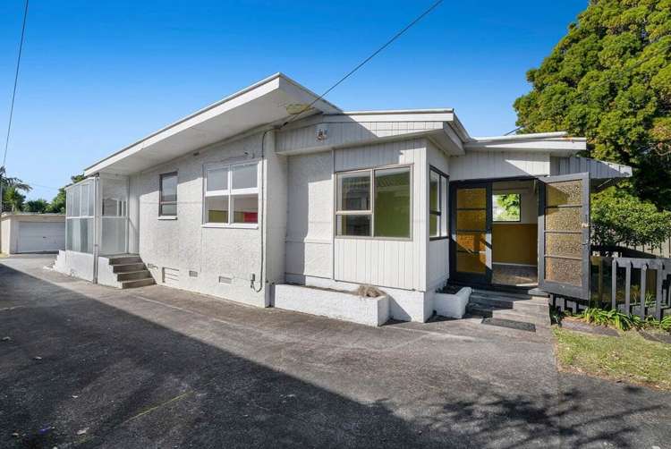 57 Centreway Road_3