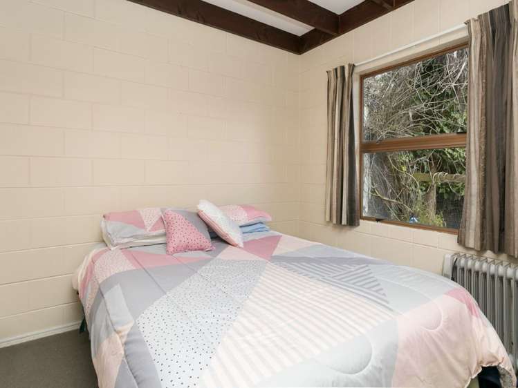 17 Tawa Street Hilltop_7