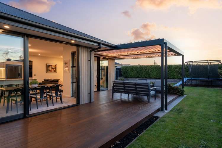 11 Minorca Lane Burwood_39