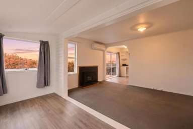 36 Cobham Crescent_4