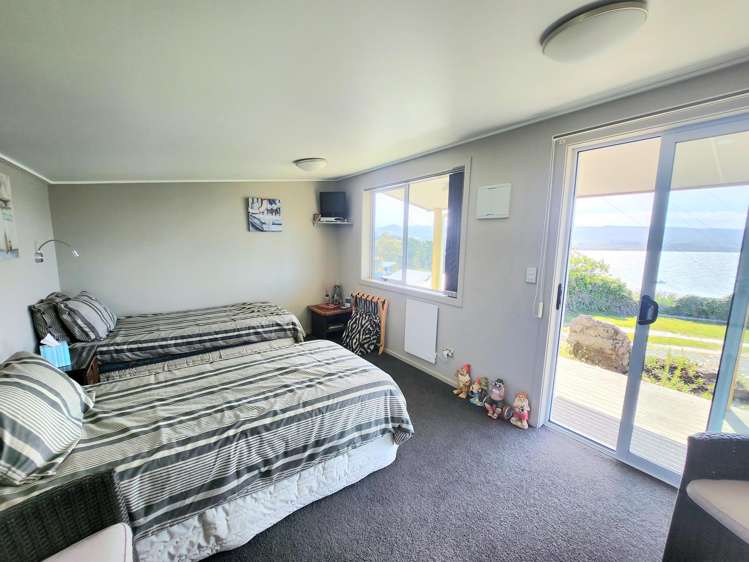 1 and 5 Wilson Street Moeraki_23