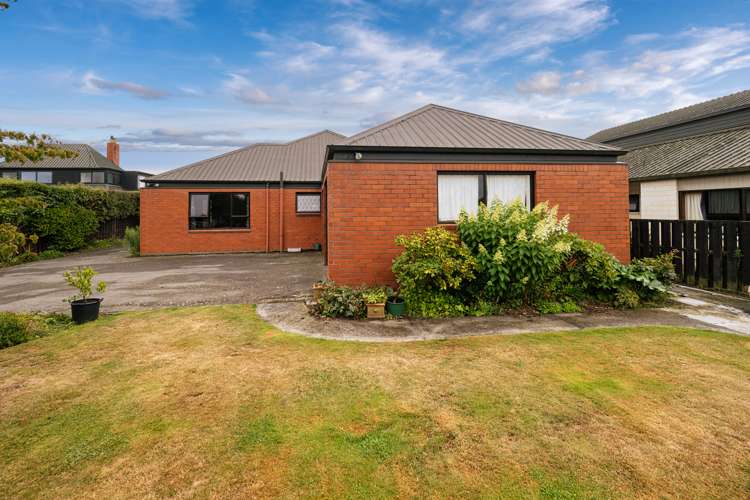 15 Churchill Avenue Allenton_21