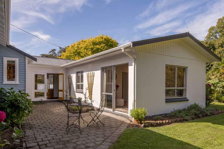 1661 North Eyre Road West Eyreton_16