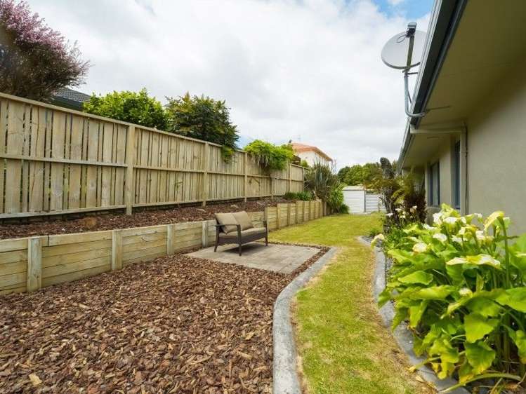 14 Pointon Glade Grandview Heights_12