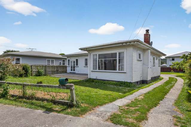 214 Wainui Road Kaiti_1