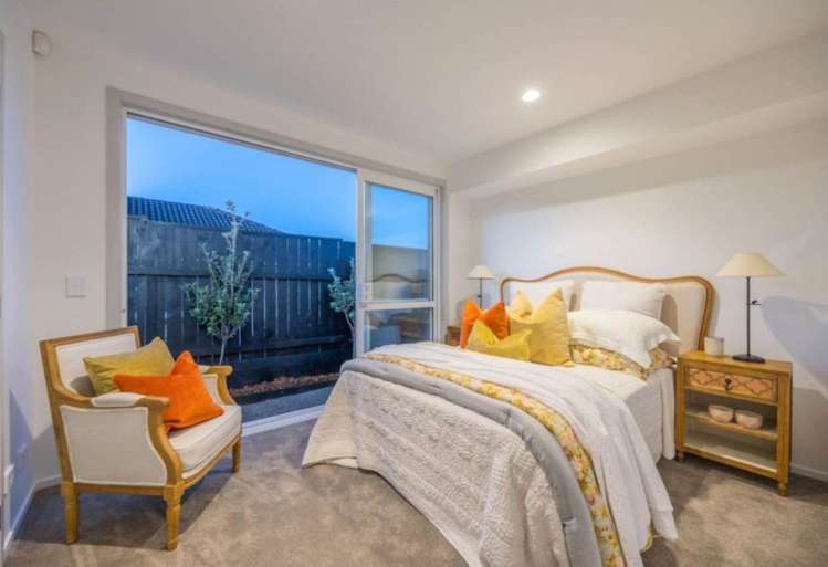 8/70a Barrack Road Mount Wellington_8