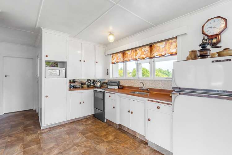 9 Tamatea Road Taupo_11