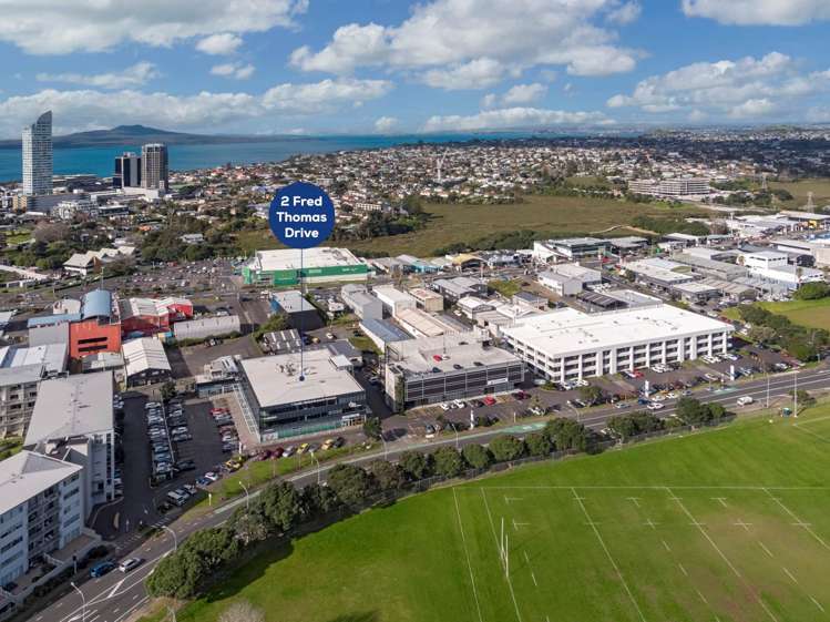 Level 1/2 Fred Thomas Drive Takapuna_14
