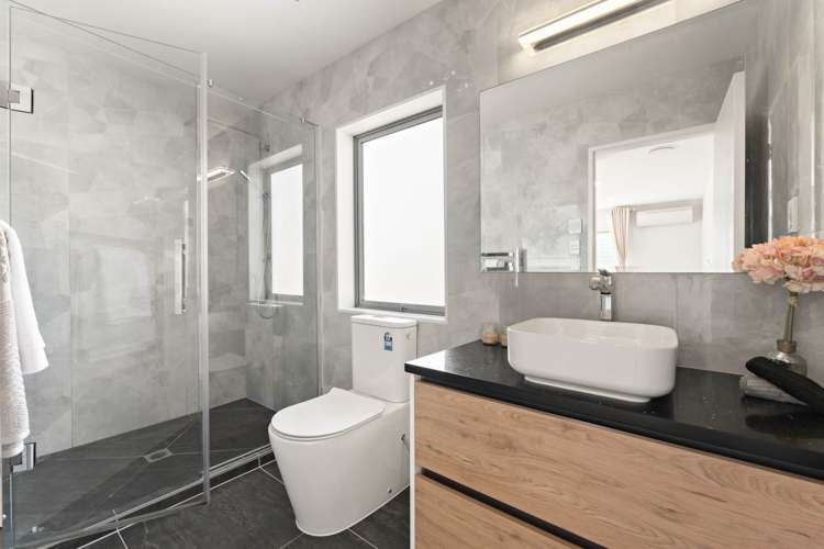 11 Camp X Place Whenuapai_14