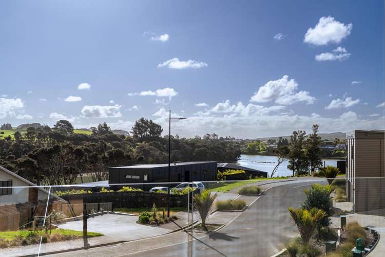 9 Pekapeka Street Raglan_12